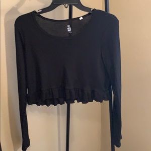 Long sleeve crop